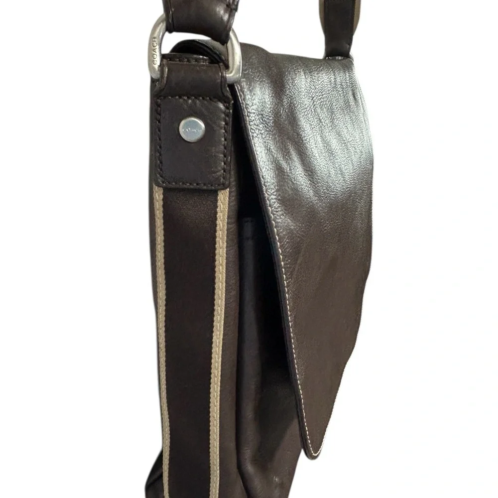 Coach Men's Heritage Web  Brown Leather Messenger Bag with Adjustable Strap